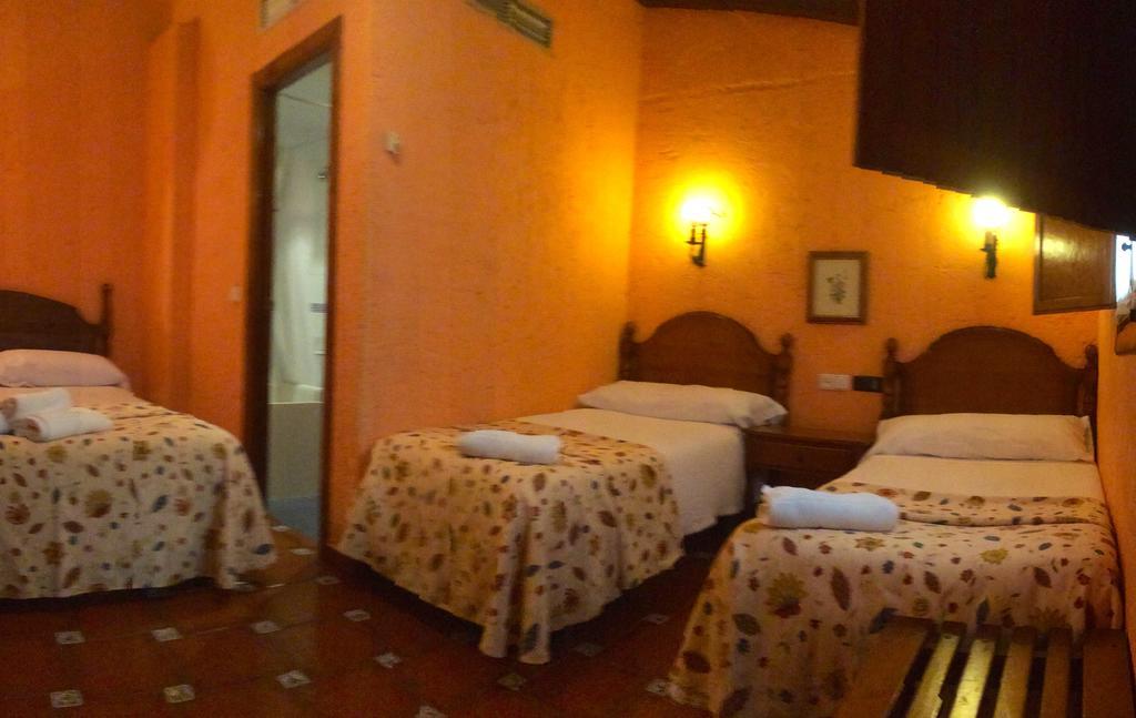 רונדה Hotel Hermanos Macias חדר תמונה